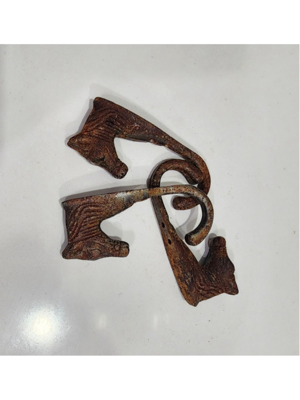 Horse Head Hooks, Cast Iron. 3 Piece Set.